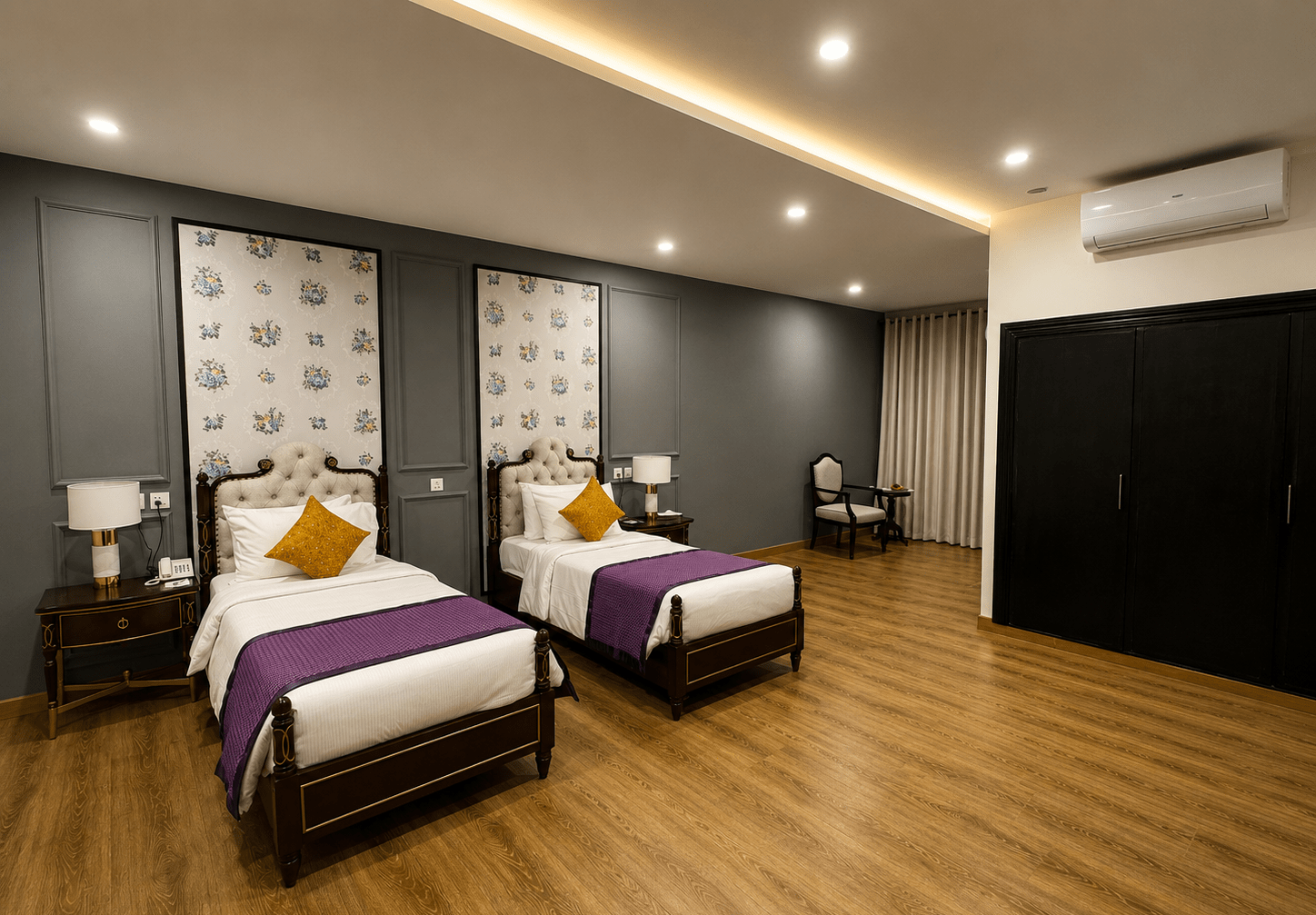 Deluxe Rooms - RT Hotels
